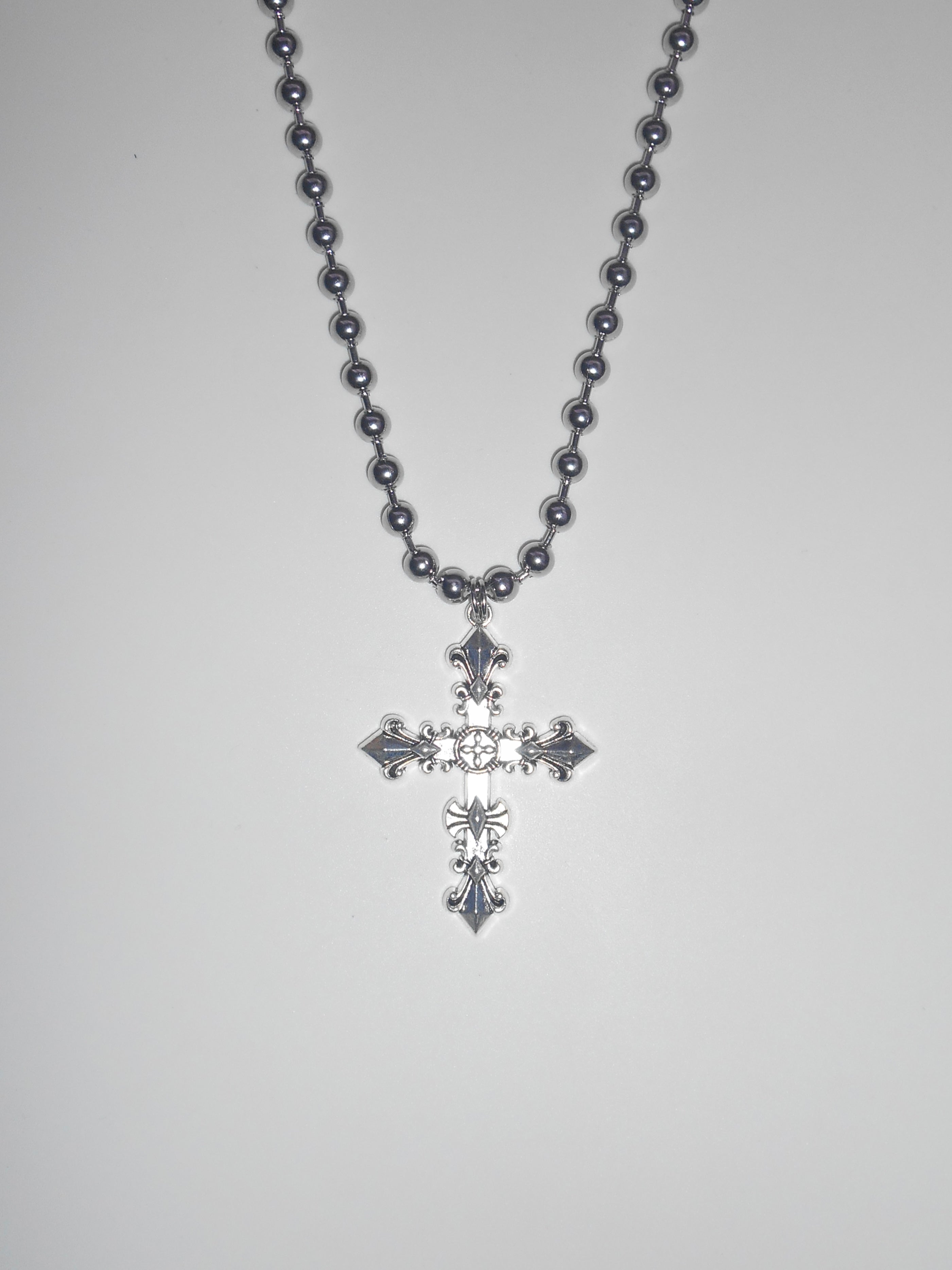 Crossed Point Necklace