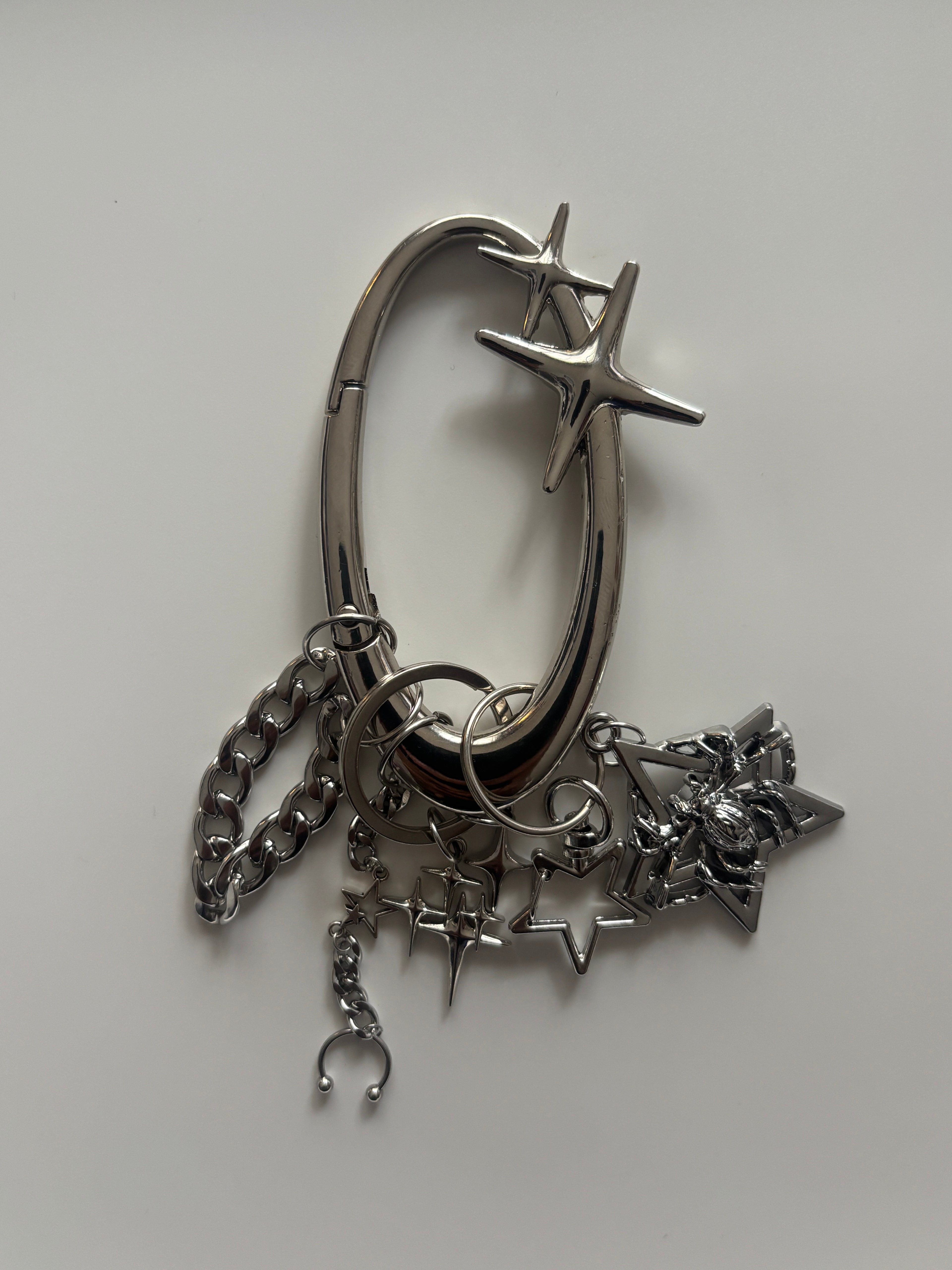 Cyberblast Carabiner