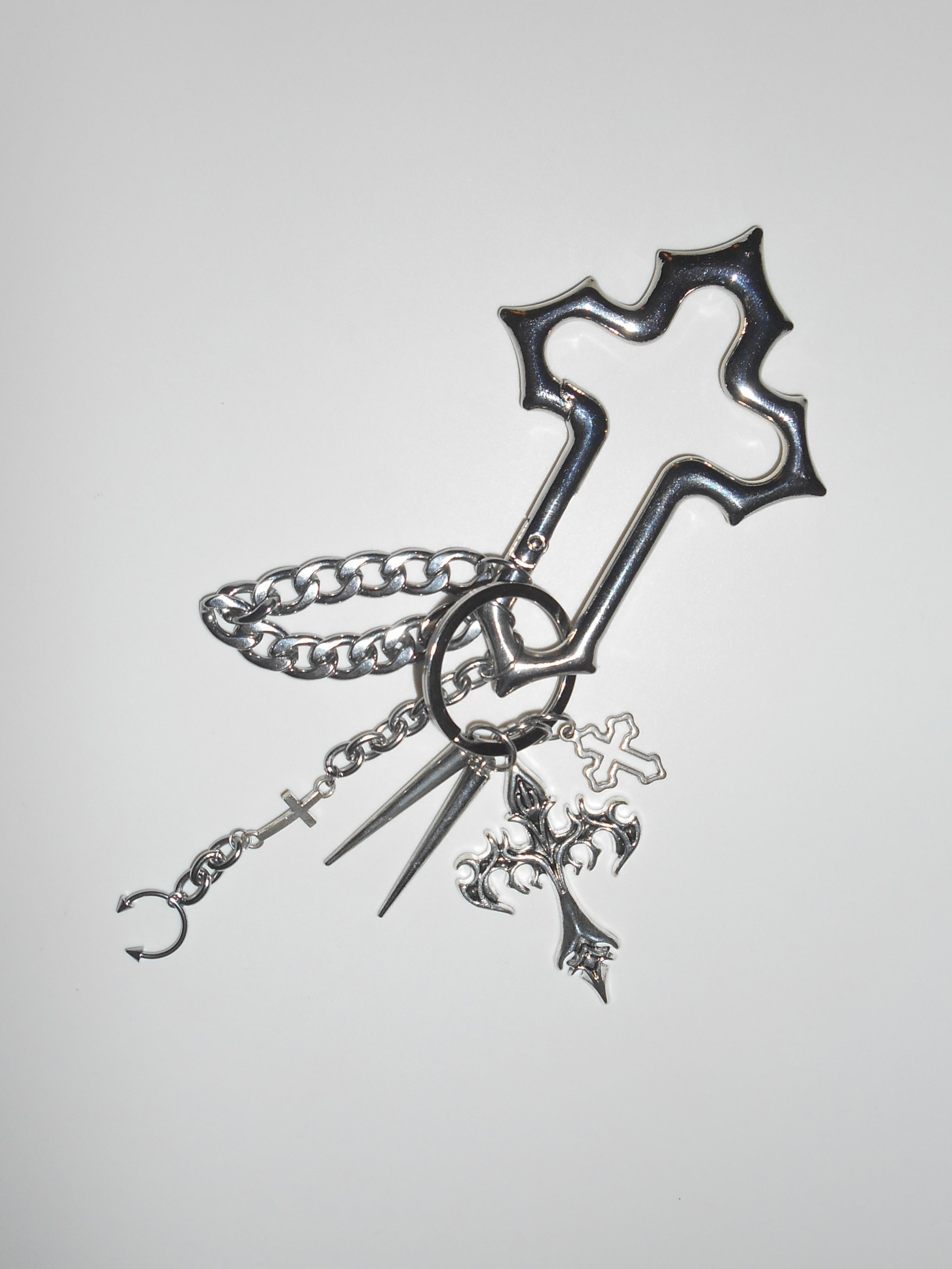 Gekreuzter Karabiner