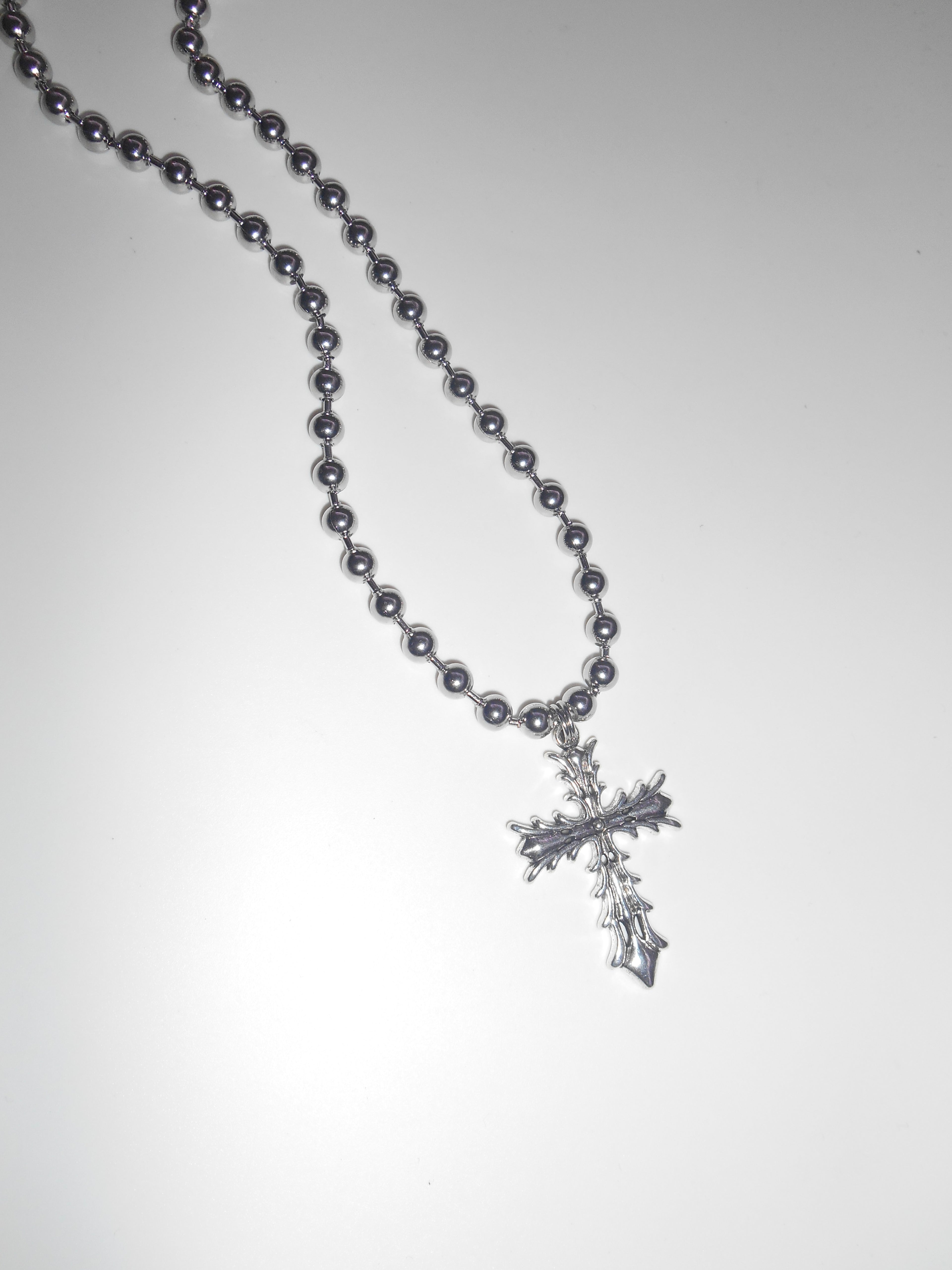 Crossed Arrow Necklace