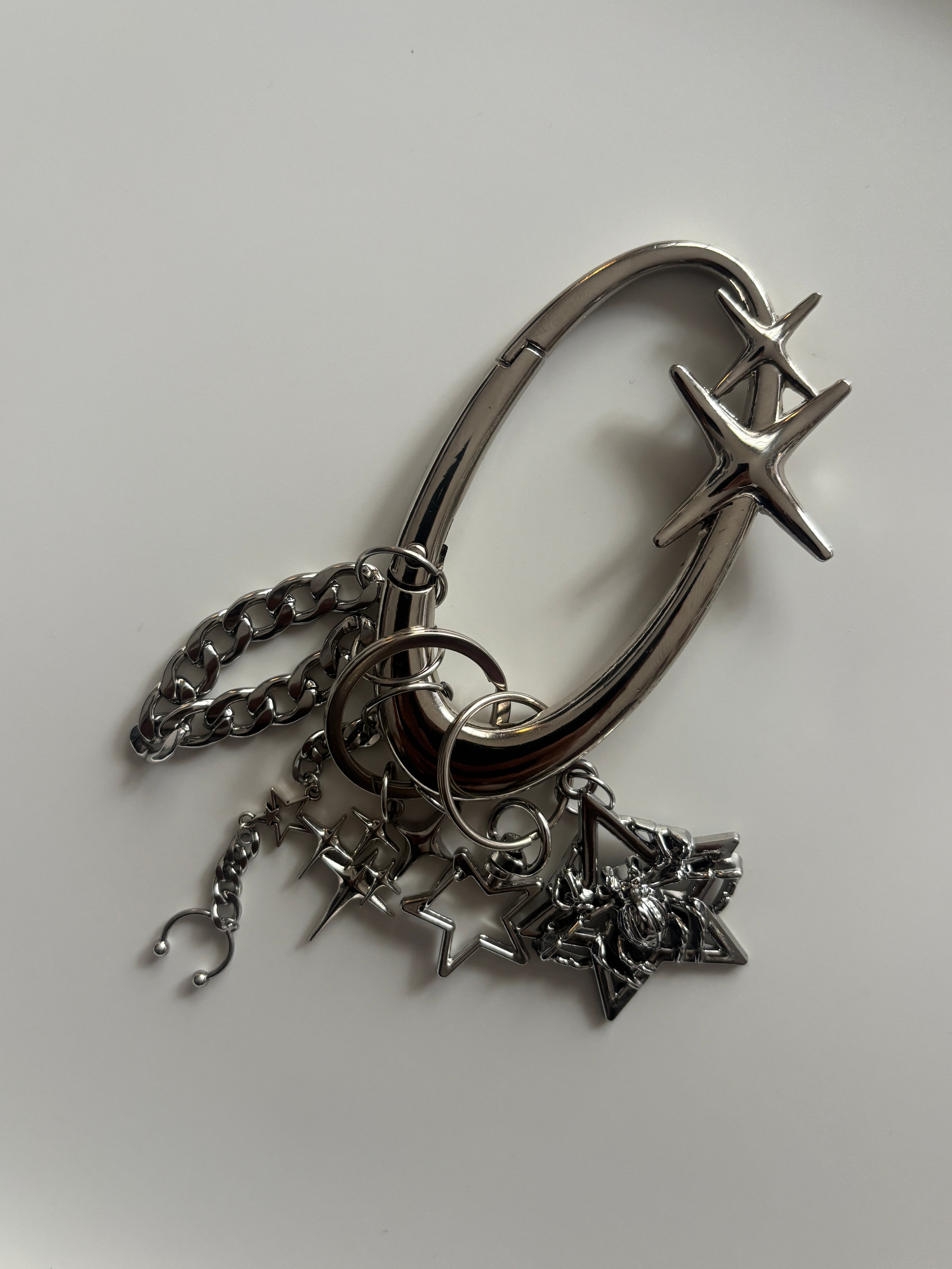 Cyberblast Carabiner