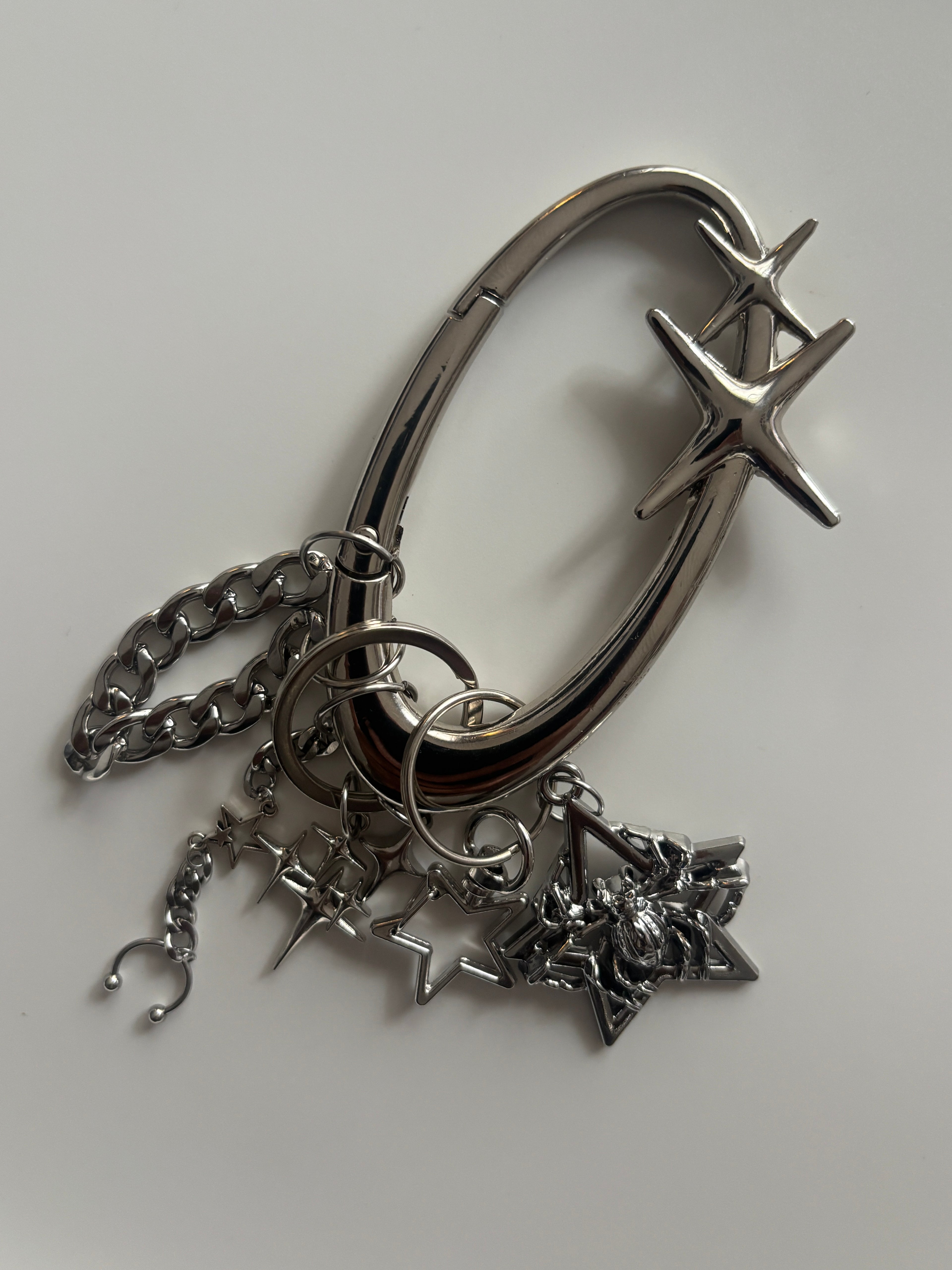 Cyberblast Carabiner